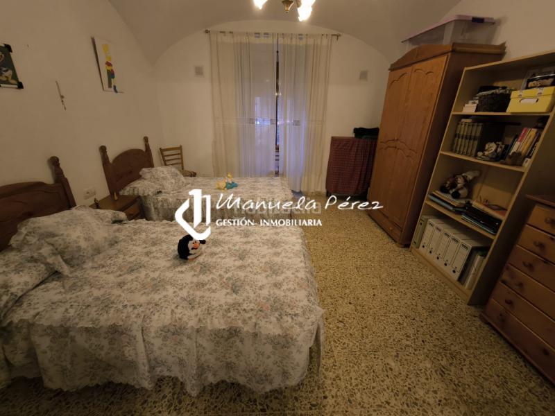 Foto 94f7cf15-3db5-48a9-aa09-ffd41e469cbd. Etagenwohnung in Casco Antiguo Cáceres