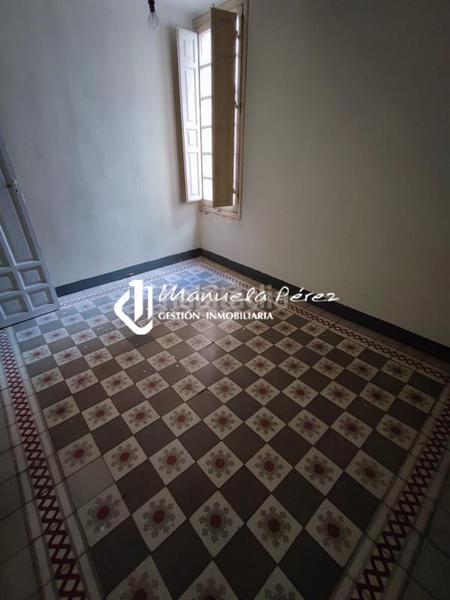Foto 0bc3a41b-444d-4843-9fb6-25ae88f8b79d. Flat with parking in Centro Cáceres