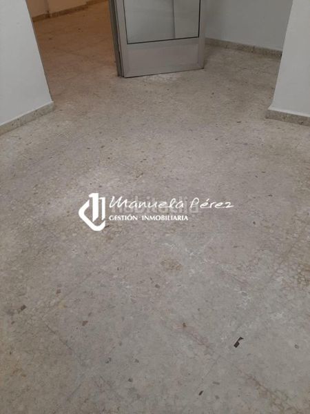 Foto 68e52273-ebfd-4953-917a-31c929a9ce8b. Local comercial a Centro Cáceres