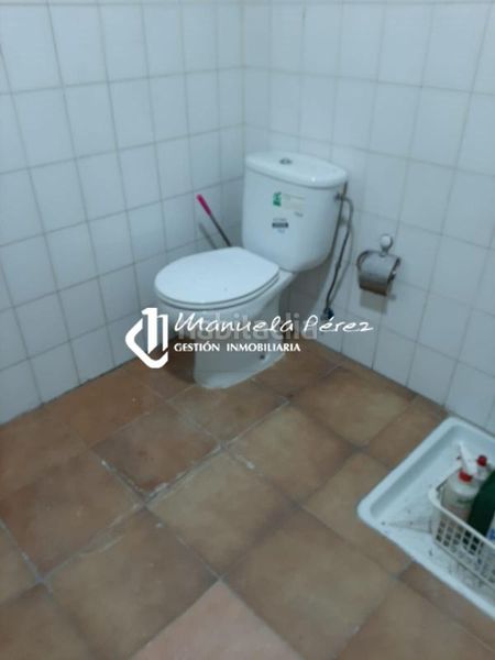 Foto ca590b4d-3930-4500-9b9c-259f05401ed1. Local comercial a Centro Cáceres