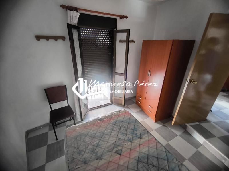 Foto 25d8ec83-60c0-4d92-9978-b640978f0180. Rent flat in Casco Antiguo Cáceres