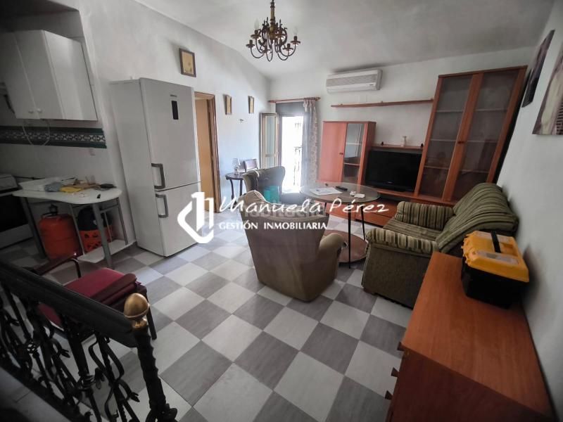 Foto 7976ab72-7126-4622-99c8-eeb02a8a9149. Rent flat in Casco Antiguo Cáceres