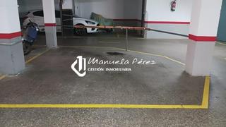 Parking coche en Casco Antiguo