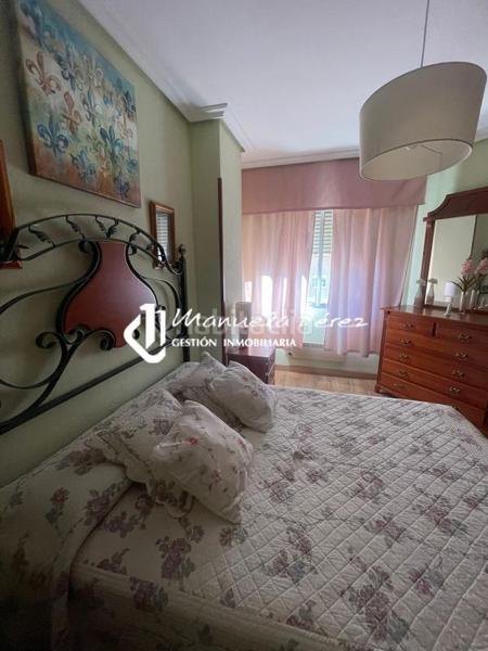 Foto 774c353b-e240-4ee0-8a6a-e87366bc61ed. Miete etagenwohnung in Casco Antiguo Cáceres