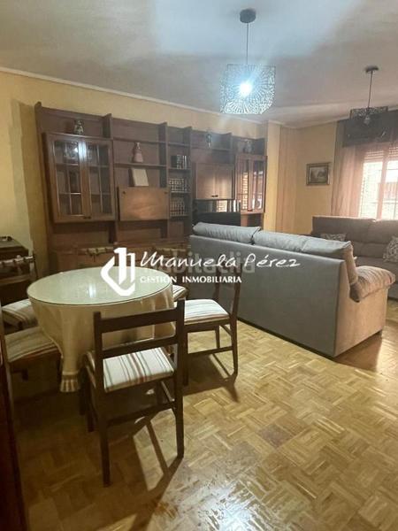 Foto 6f7632e1-bef1-408c-9574-e7e15517e0ed. Rent flat with heating in Centro Cáceres