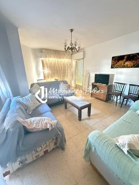 Foto a522e5ef-867f-43cc-9c52-8b1daf576e73. Location appartement dans Centro Cáceres