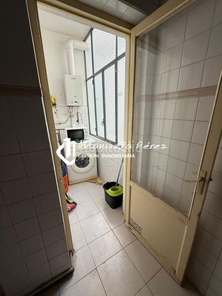 Foto f3b69e7b-2eb6-473c-a4d4-f264ee54fbf0. Rent flat in Casco Antiguo Cáceres