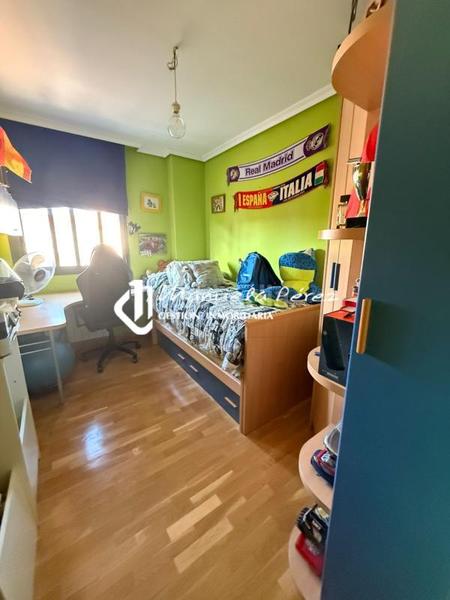 Foto b2301892-b325-47d1-bc38-83055a1f11c1. Flat with heating parking in Casco Antiguo Cáceres