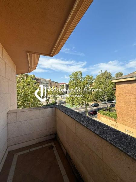 Foto 060290ec-6b2c-4346-bbbf-8d2ecafcd2cc. Affitto appartamento con riscaldamento parcheggio in Cáceres