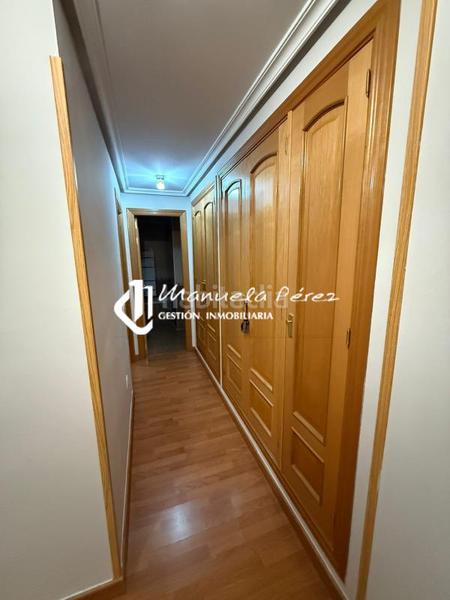 Foto c2c491a5-981d-4380-9f9f-518677245546. Rent flat with heating parking in Casco Antiguo Cáceres