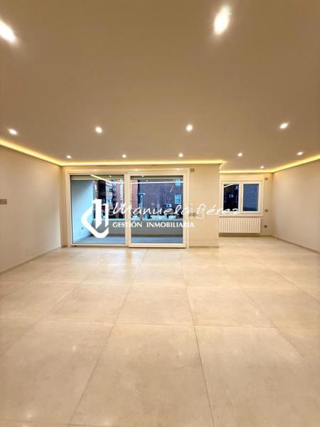 Foto 393b7c9f-d955-4900-a584-79cda74066a4. Appartamento con riscaldamento in Casco Antiguo Cáceres