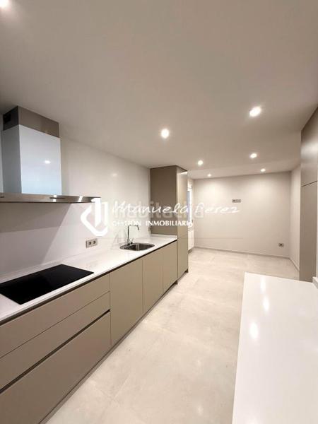 Foto b97ec5eb-d834-494d-aa78-0c00ec803370. Appartamento con riscaldamento in Casco Antiguo Cáceres