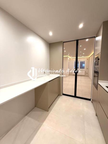 Foto fbde32d7-fc1d-4299-8113-f1ba56ab63e9. Appartamento con riscaldamento in Casco Antiguo Cáceres