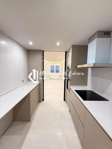 Foto 68de6648-002c-4565-a4f4-dfbe0537ffe6. Flat with heating in Casco Antiguo Cáceres