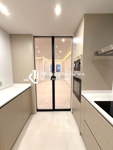 Foto 9497e812-5f6b-4efb-810e-edc6c911e6de. Flat with heating in Casco Antiguo Cáceres