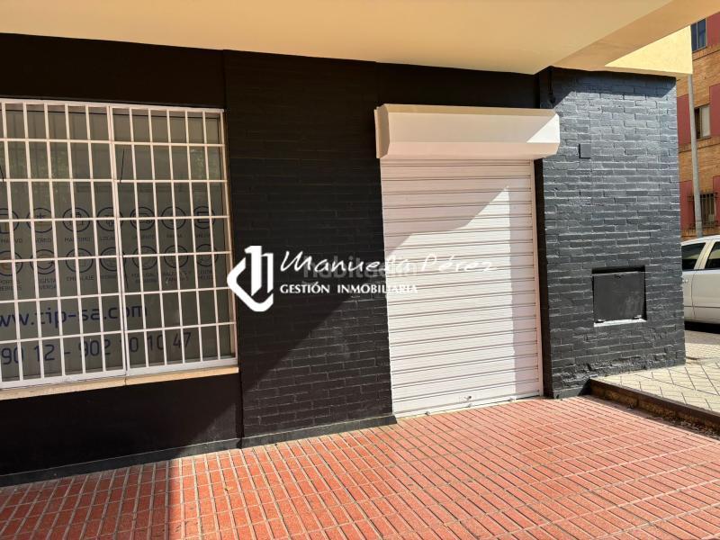 Foto a052c80d-1e5d-4a4c-9c46-ab0e1a8bb0f6. Rent business premise in Casco Antiguo Cáceres