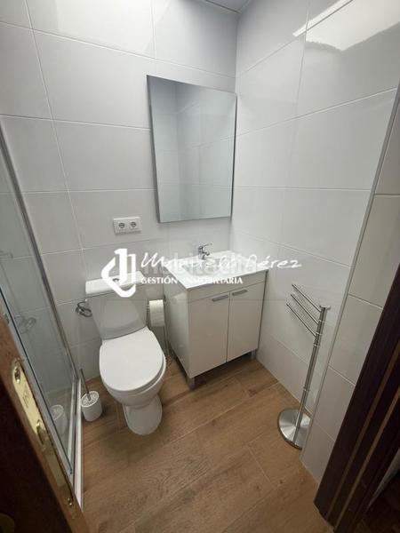 Foto 963a6aa7-b3ad-4d02-b216-d40ba70e49c7. Location appartement avec chauffage dans Casco Antiguo Cáceres