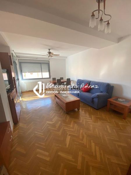 Foto 60faf9e7-e3f1-4739-8bb0-60fa15441082. Flat with heating parking in Casco Antiguo Cáceres