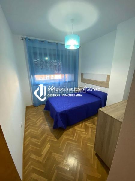 Foto b4594f3d-f938-49ca-bebf-c9e7c8aeb5ad. Flat with heating parking in Casco Antiguo Cáceres