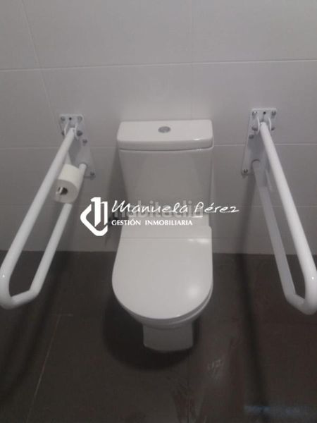 Foto 9ea0befe-e588-412b-bc4f-41dbdcd183a5. Local comercial a Montesol - Mejostilla Cáceres
