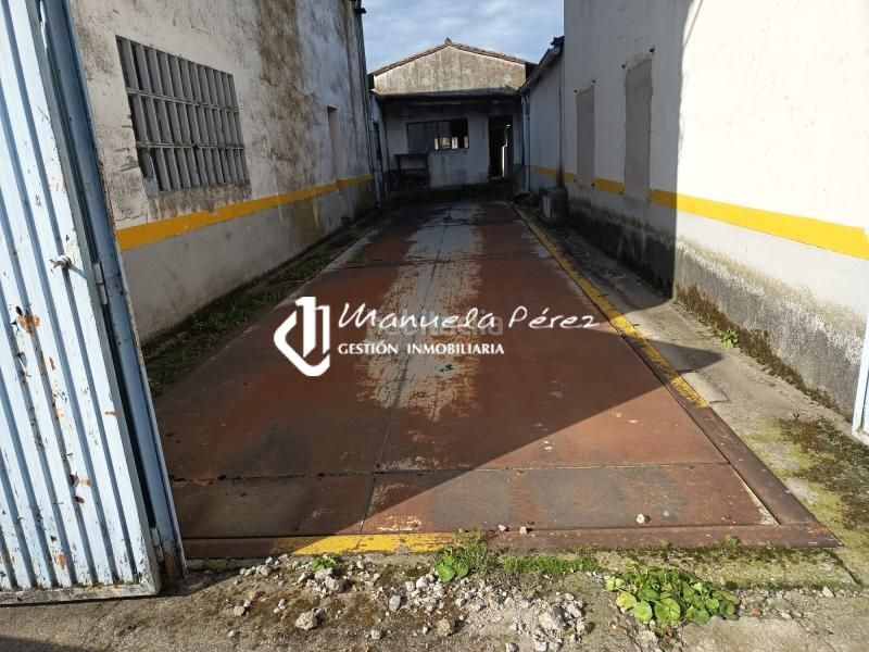 Foto 5edb8680-177b-41bd-8c87-56723f89f0c6. Nave industrial en Navalmoral de la Mata