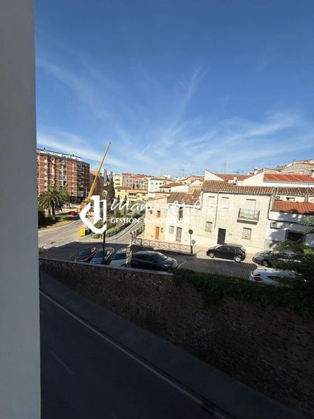 Foto 34440481-49f7-492d-aaa7-08a71138671b. Apartamento en Casco Antiguo Cáceres