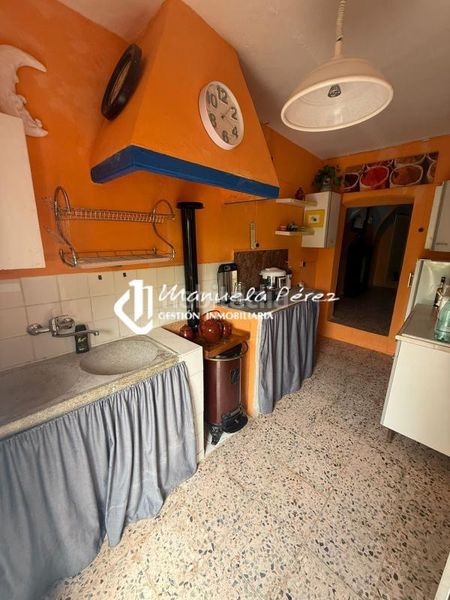 Foto 58b68516-b0aa-419d-acd8-5be9a06a2085. Casa amb aparcament a Sierra de Fuentes