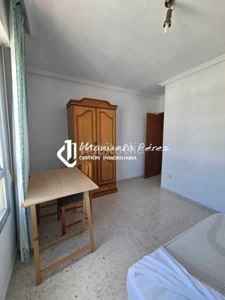 Foto 7e75d326-71e7-44dd-95d2-8b901b5026d3. Rent flat with heating in Casco Antiguo Cáceres