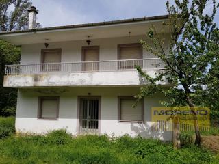 Casa a Sarria. Casa en alban