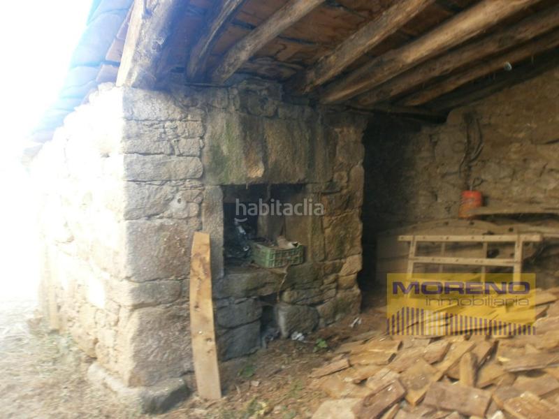 Foto dd941b29-12fe-4acb-91a1-4be46003ce6f. Casale con parcheggio in Corgo (O)