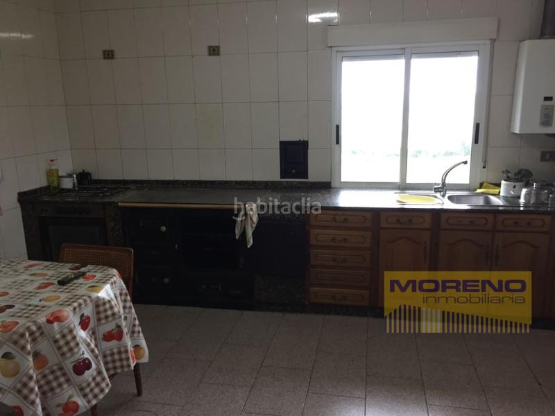 Foto b256c1a6-298f-4ac2-b706-39a2ea7268d1. Casa amb aparcament a Navia de Suarna