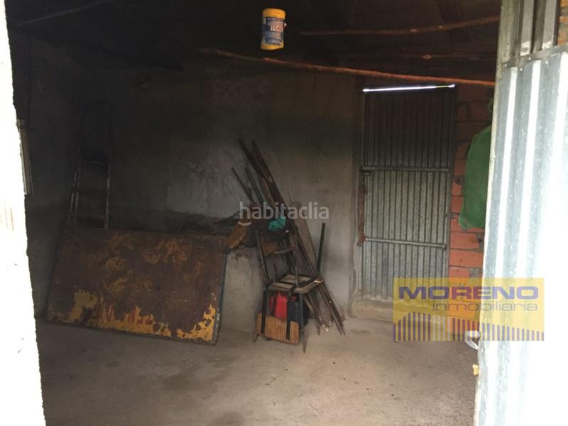 Foto f2a4b0d3-04a2-449d-95d8-37e2346ba75c. Casa amb aparcament a Navia de Suarna