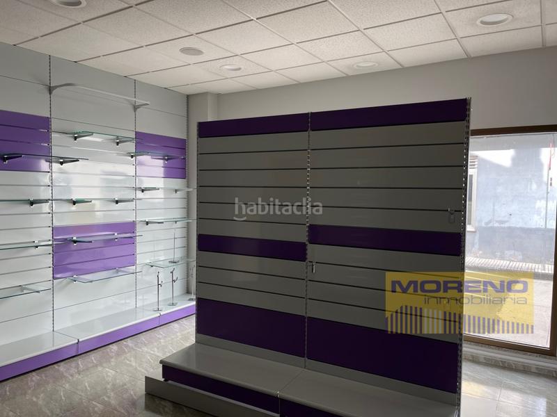 Foto cf26cdb5-1af9-4551-80de-89098bcbd90a. Location local commercial dans Sarria