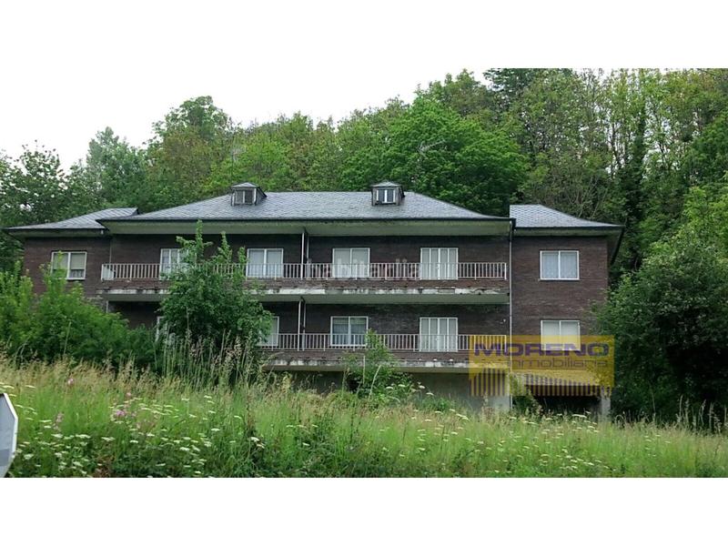 Foto bacfd037-3d9e-4b56-a84a-4141990d6381. Casa aparellada a Nogais (As)