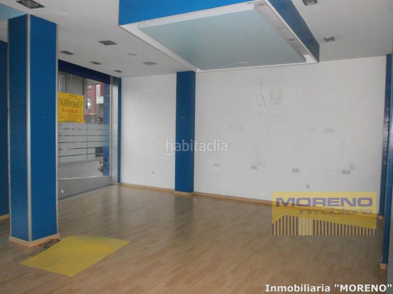 Foto 0d0bb5f1-f480-4cba-af04-69a88e4cf2e0. Lloguer local comercial a Sarria
