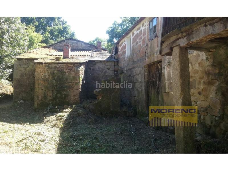 Foto ab2acd7c-c3c5-402a-b203-a2078907fcc7. Masía casa de piedra en moscán en Páramo (O)
