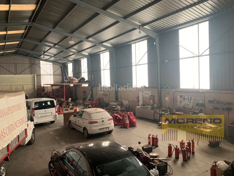 Foto d8488766-3b75-48cc-9ff5-af030aeec2f1. Location bâtiment à usage industriel dans Sarria