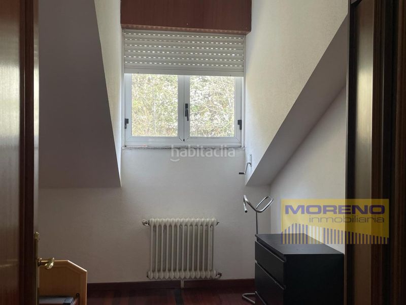 Foto ee9116e6-e293-42c9-9427-348e7a542482. Flat with parking in Samos