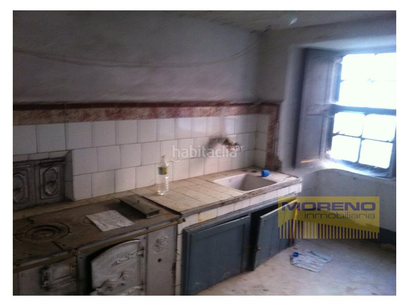 Foto 81de8768-6f56-4c70-b1aa-f88334d3daca. Casa ideal para albergue en pleno camino de santiago en Samos