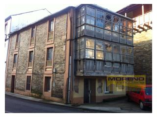 Casa a Samos. Ideal para albergue en pleno camino de santiago
