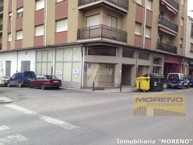 Foto a4694db1-df8c-47b9-9ef0-2cebb9135f09. Location local commercial dans Sarria