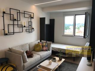 Miete Appartement in Sarria. Apartamento completamente amueblado.