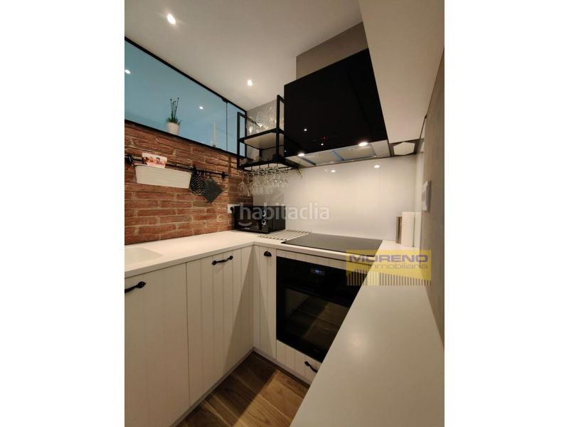 Foto 9c331035-a0a1-4d05-99b7-29190cd3eef7. Rent apartment in Sarria