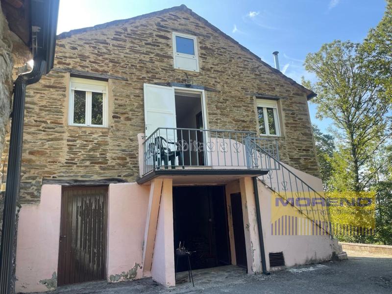 Foto 4c010a40-e8fb-4234-a8b9-0c6e0ff8a0bc. Masía casa en o incio reformada en Incio (O)