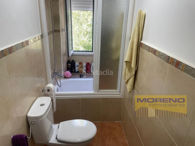 Foto d1849a21-b3dc-45a0-b555-13a0d0f2e940. Masía casa en o incio reformada en Incio (O)