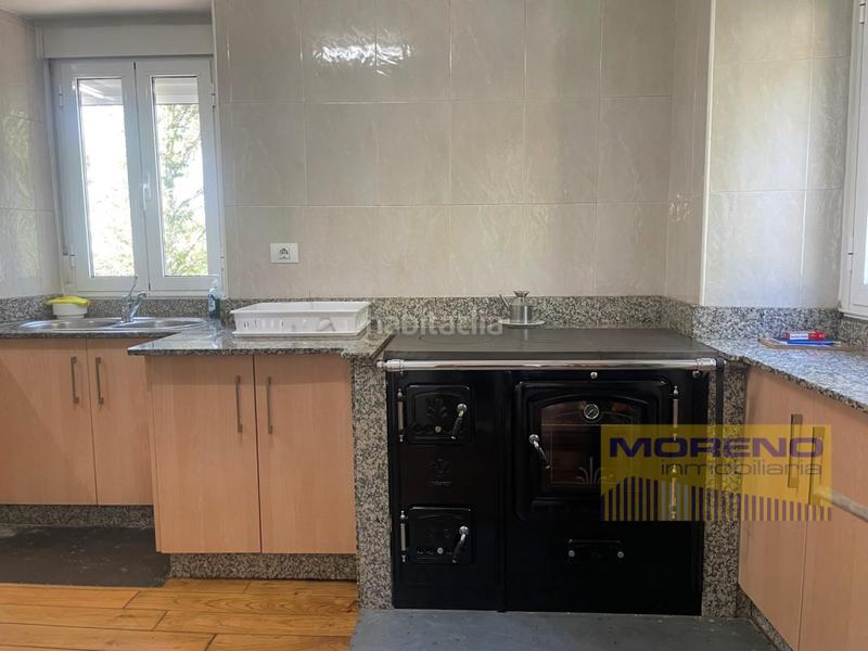 Foto ed9d8520-aaa3-44cc-89d8-269968fbf4ea. Masía casa en o incio reformada en Incio (O)