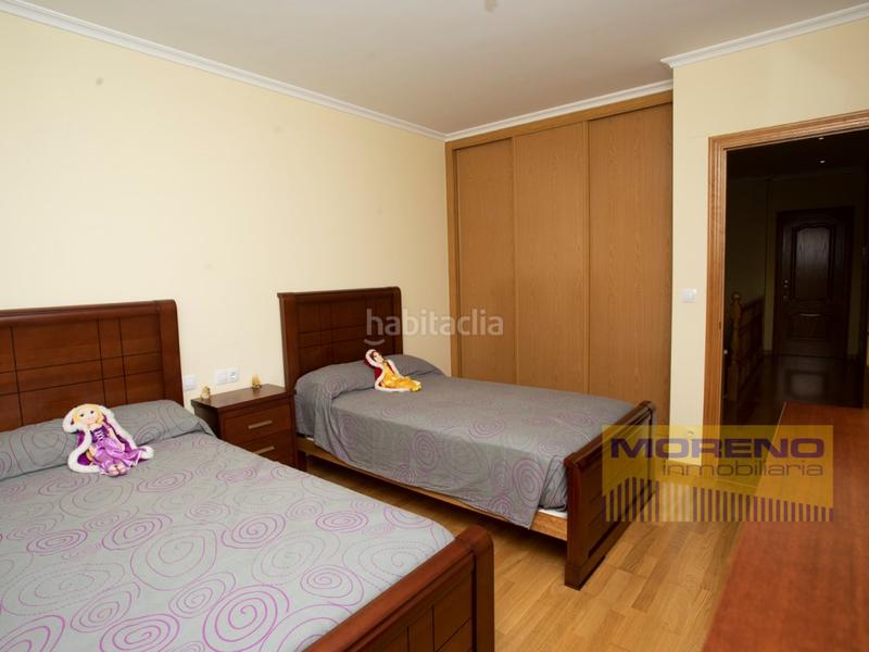 Foto a50b6cdd-192a-4c97-8b97-5118c3bc6924. Chalet  en Sarria