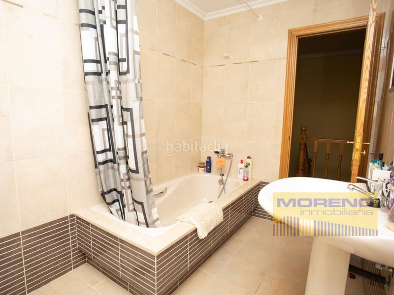 Foto c8fa603a-38b8-4701-b854-0fba3c344fa3. Chalet  en Sarria