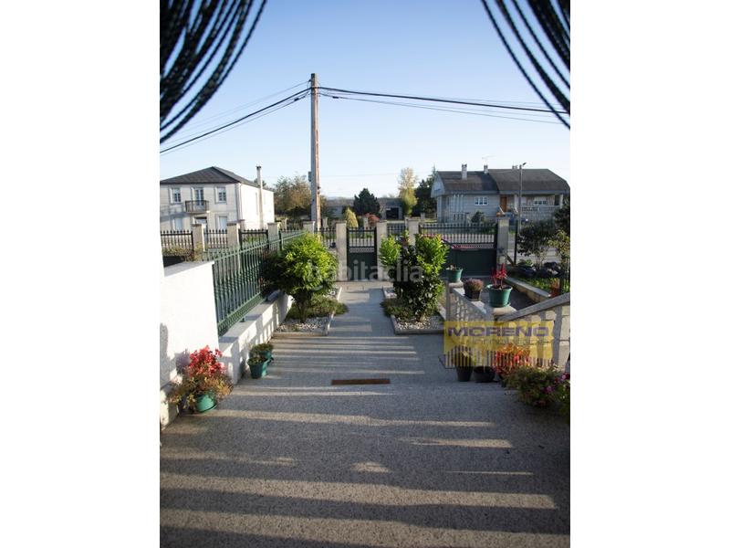 Foto f37d9461-548a-4d5b-b30c-837d7d806f80. Chalet  en Sarria