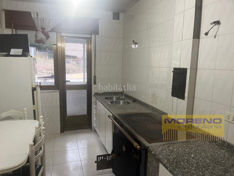Foto 601a08c9-ef41-4152-91f4-d43ed5efcdc7. Casa con parcheggio in Sarria